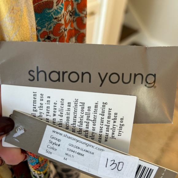 NWT Chic animal print flowy blouse by Sharon Young. Size medium. NEW - Picture 7 of 7